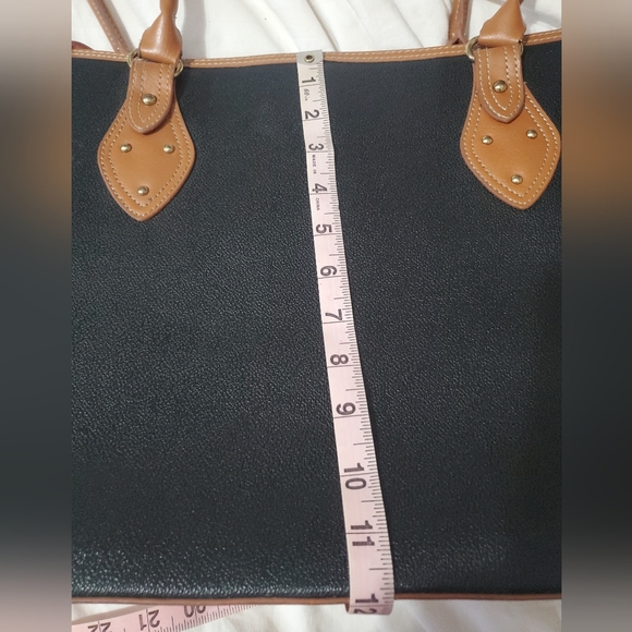 Handbag - Picture 6 of 14